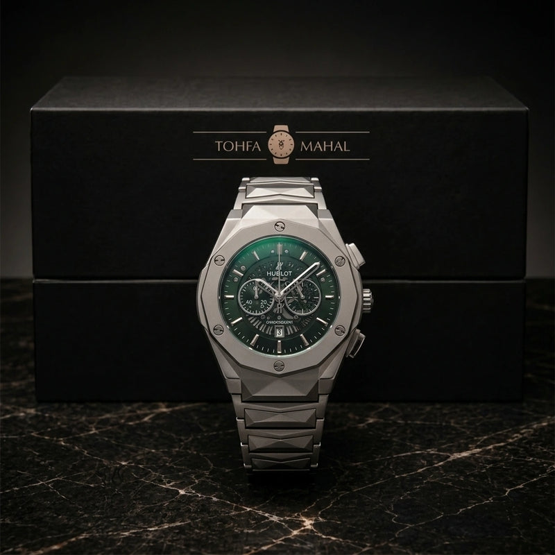 Diamond-Cut Green Dial