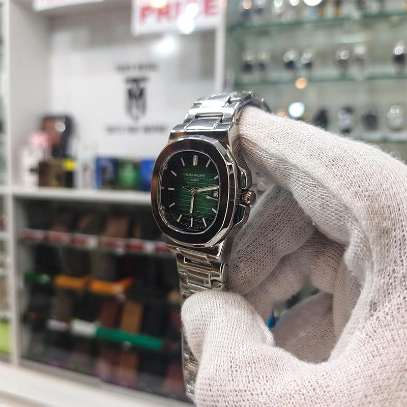 Patek Chain Green